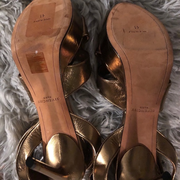 Heels - Picture 5 of 5